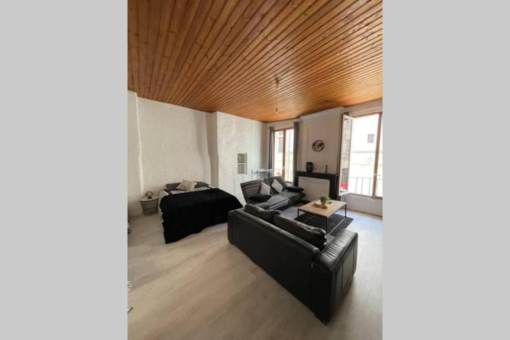 Yin Yang Apartment Niort